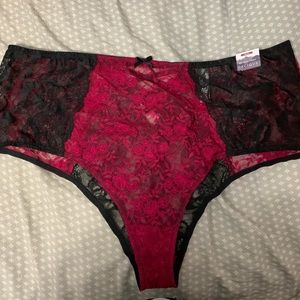 Lane Bryant Cacique 26/28 mid waist cheeky panty